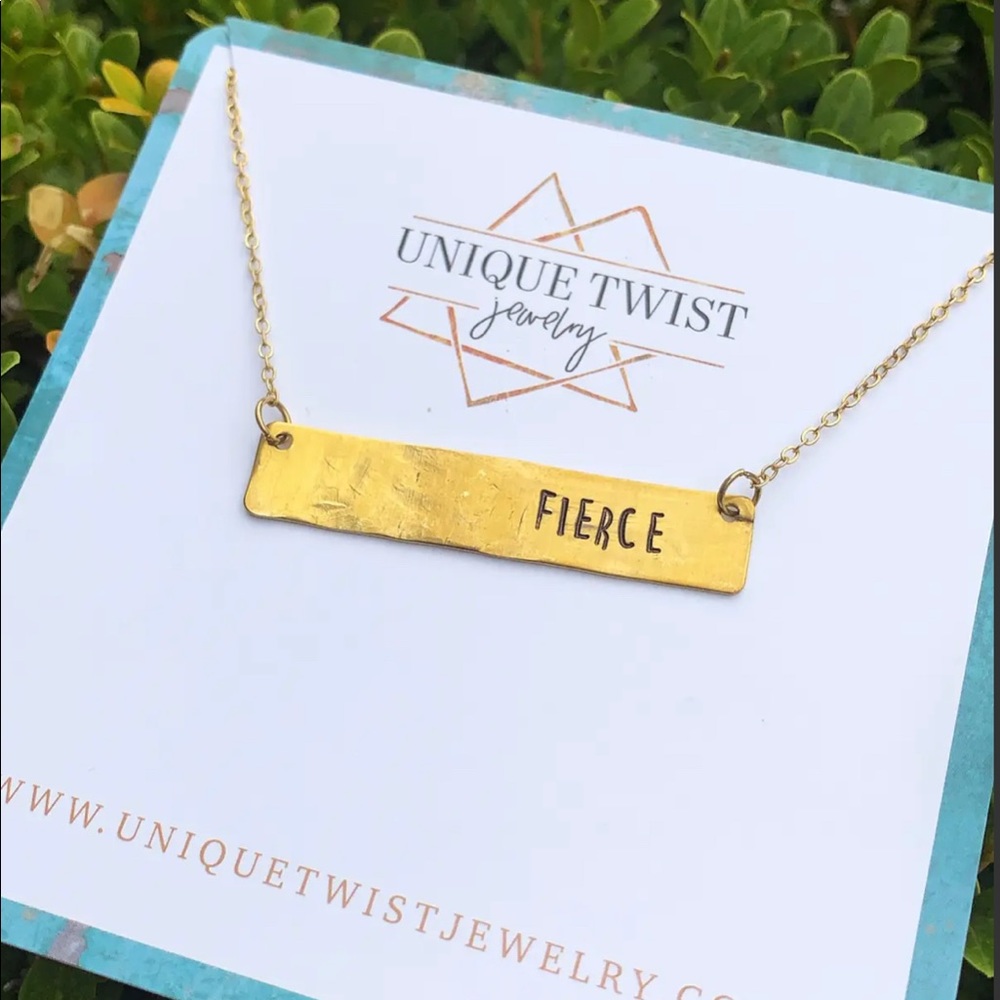 Fierce Bar Necklace